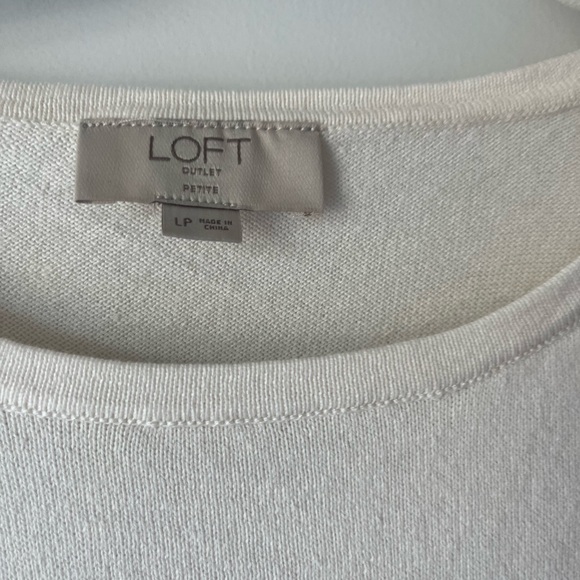 LOFT! NWOT! Sweater! - Picture 3 of 3